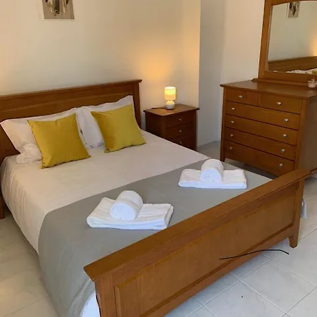 Algarve - Lota Mar House Dom wakacyjny *