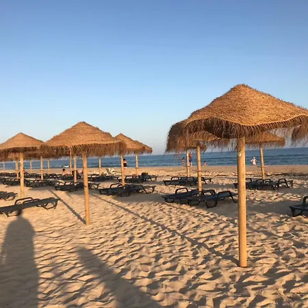 Дом отдыха Algarve - Lota Mar House Вила-Нова-де-Касела