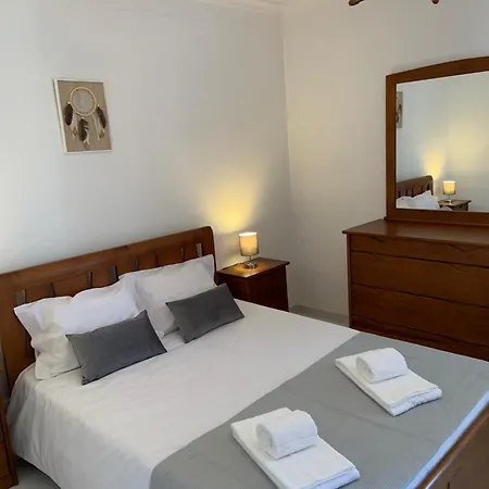 펜션 Algarve - Lota Mar House 빌라노바데카셀라